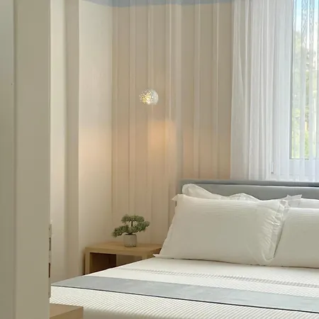 Apartmán 6 *